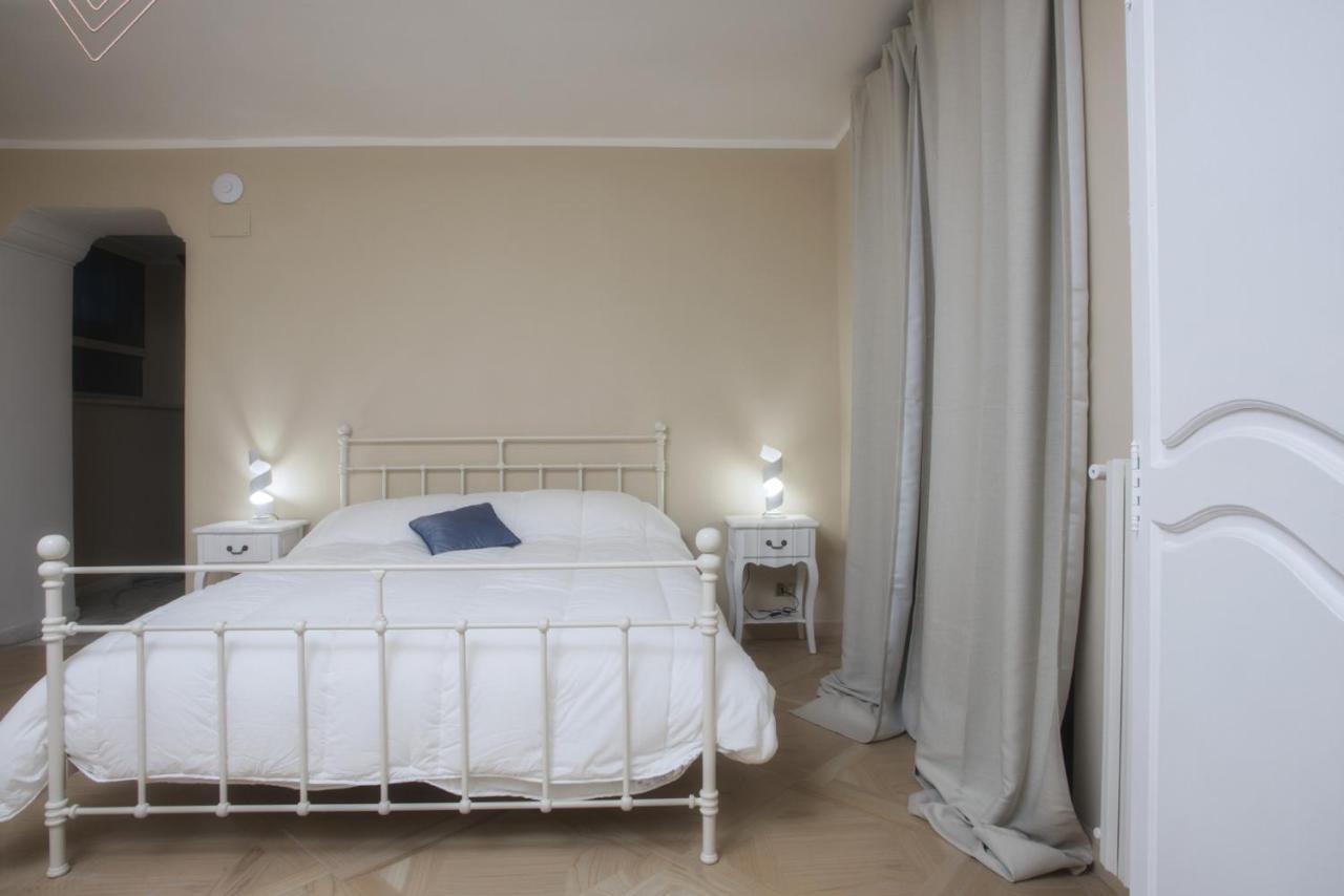 Piazza Dante Suites By Wonderful Italy Naples Exterior photo